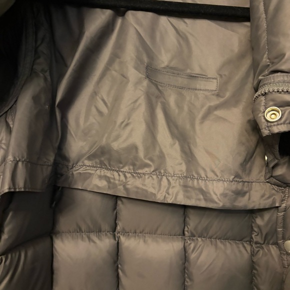 Ralph Lauren women's gray down feather filled puffer jacket size medium - Picture 10 of 16